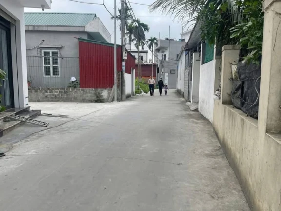 Ngõ oto Tải 3 Tấn vào tận đất