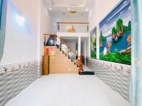___ngay Trung Tâm Y Tế Dĩ An