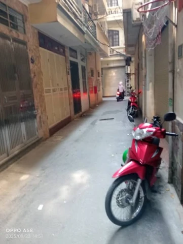 SIÊU PHẨM - NGÕ THÔNG - GẦN PHỐ - GIÁ ĐẦU TƯ - KHUNG CỘT BÊ TÔNG CHẮC CHẮN