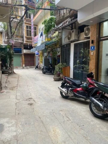 OTO - XÂY MỚI - THANG MÁY