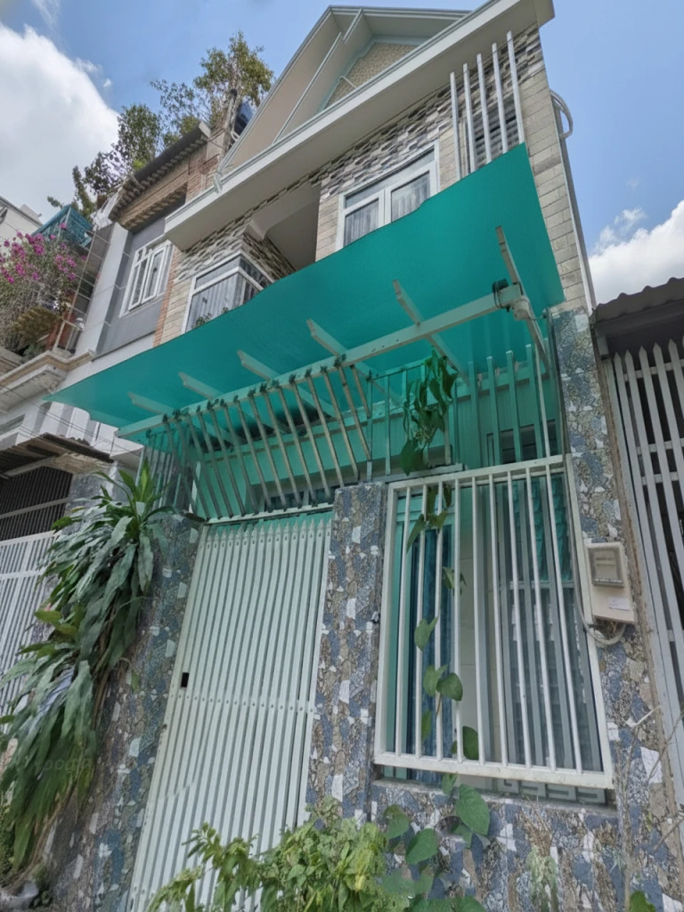 K1820 ✨ Nhà Dương Quảng Hàm Gò Vấp 20tr/th, SHR, Vuông, HXH, 6x22m, 13.x tỷ