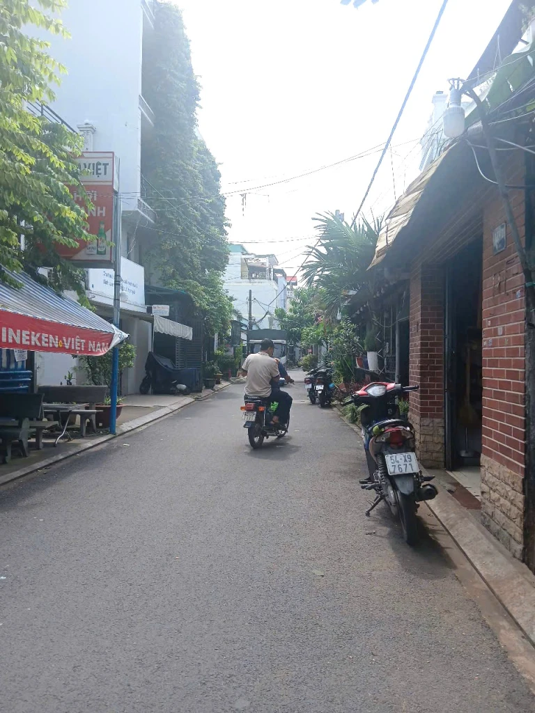 MẶT TIỀN - NGUYỄN SÁNG - GẦN LÊ TRỌNG TẤN - DT 56M2 - 2 TẦNG - NHỈNH 6 TỶ