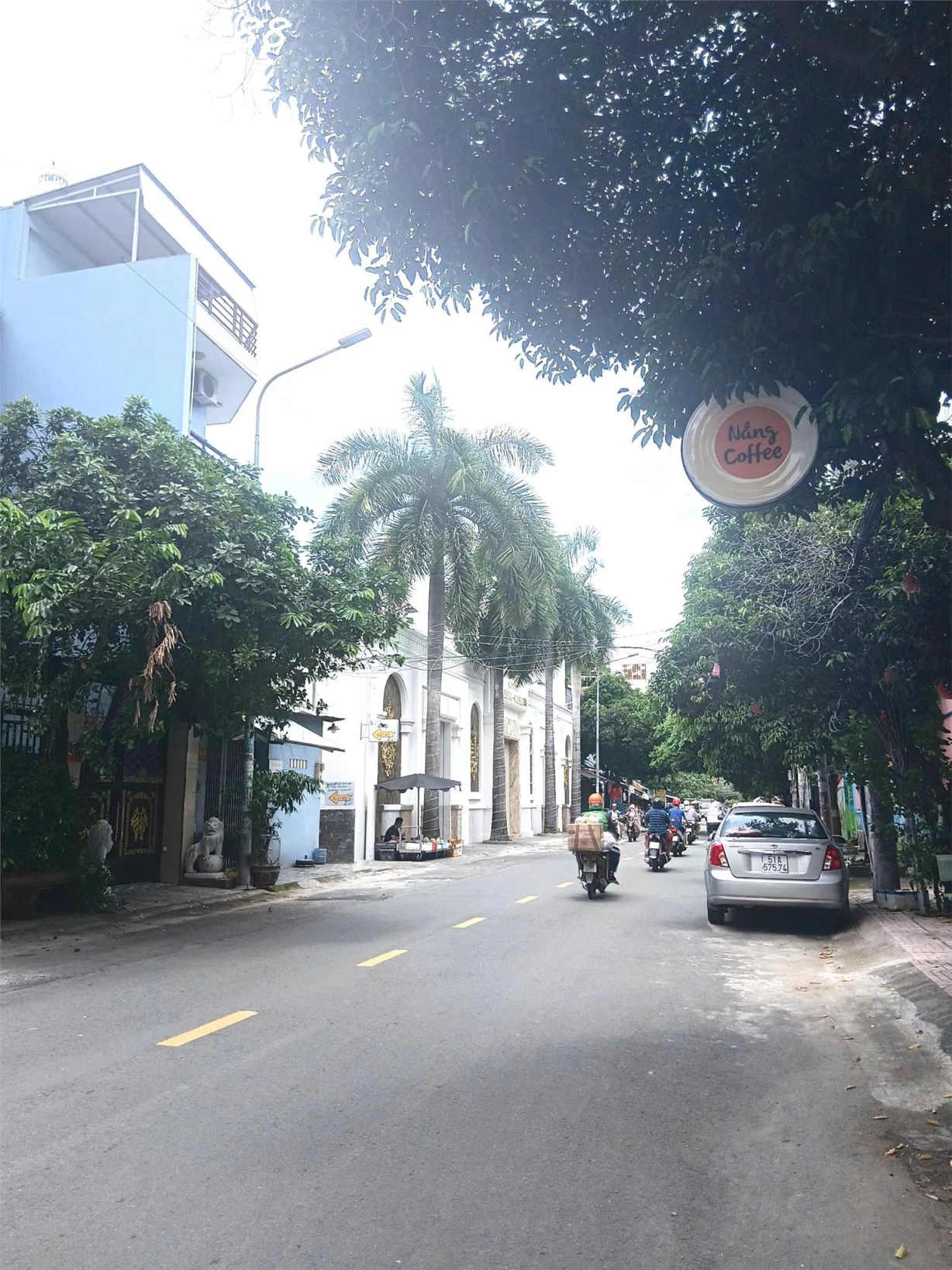 MẶT TIỀN KINH DOANH, NGANG LÍ TƯỞNG 5.3M , 4 TẦNG, 43M2 - SỔ HỒNG RIÊNG -  GIÁ NHỈNH 8  TỶ TÍ