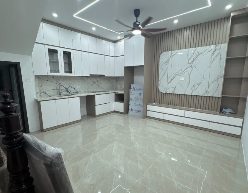 CHÍNH CHỦ 0989946226 Minh Thuận (zalo)  6.85 Tỷ - Ba Đình - La Thành