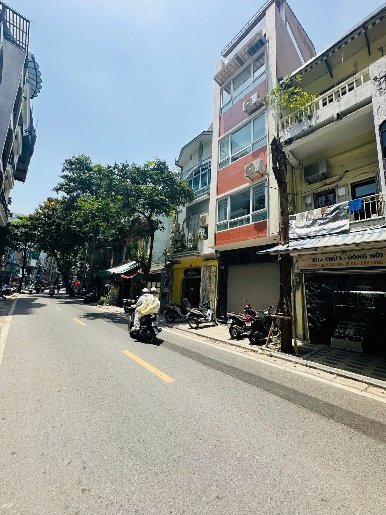 NHÀ MẶT PHỐ YÊN PHỤ, TÂY HỒ-VỈA HÈ-KD- Ô TÔ:42/62M X6T, MT 4,2M, GIÁ 28,9 TỶ