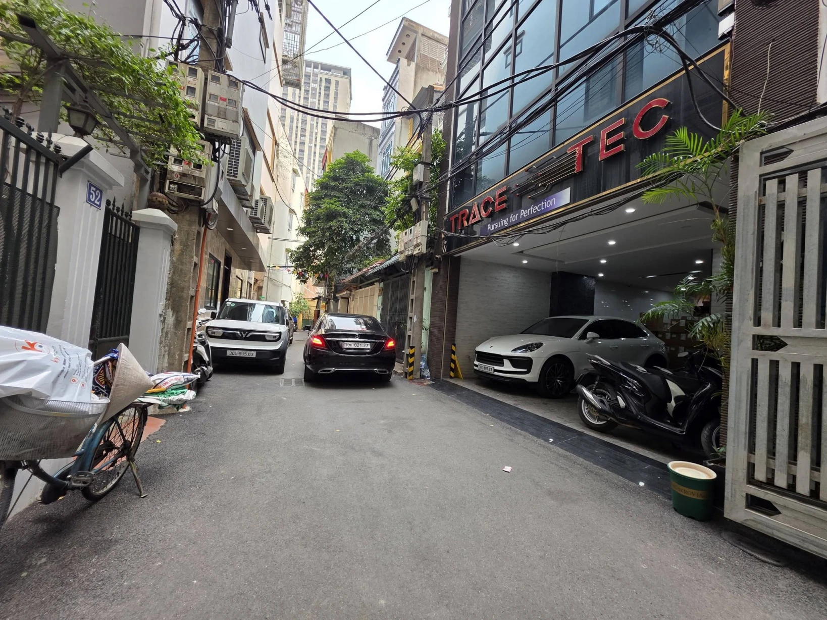 NHÀ ĐẸP, PHỐ TRUNG KÍNH, CẦU GIẤY-PHÂN LÔ-Ô TÔ-KD: 105M X5T, MT 5M, GIÁ 33,5 TỶ