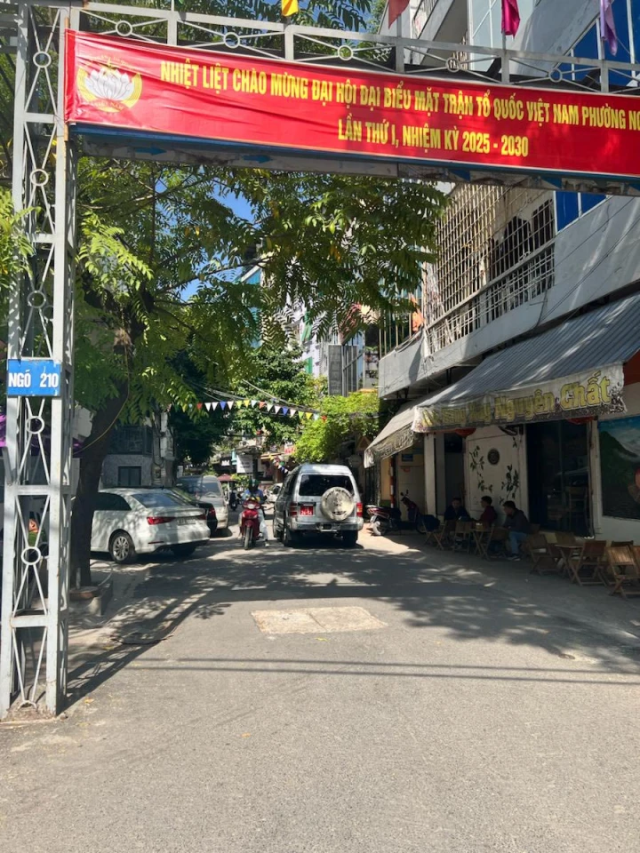 NHÀ ĐẸP NGÕ 210, HOÀNG QUỐC VIỆT, CẦU GIẤY: 40/48M X5T, MT 3,5M, GIÁ 13,2 TỶ