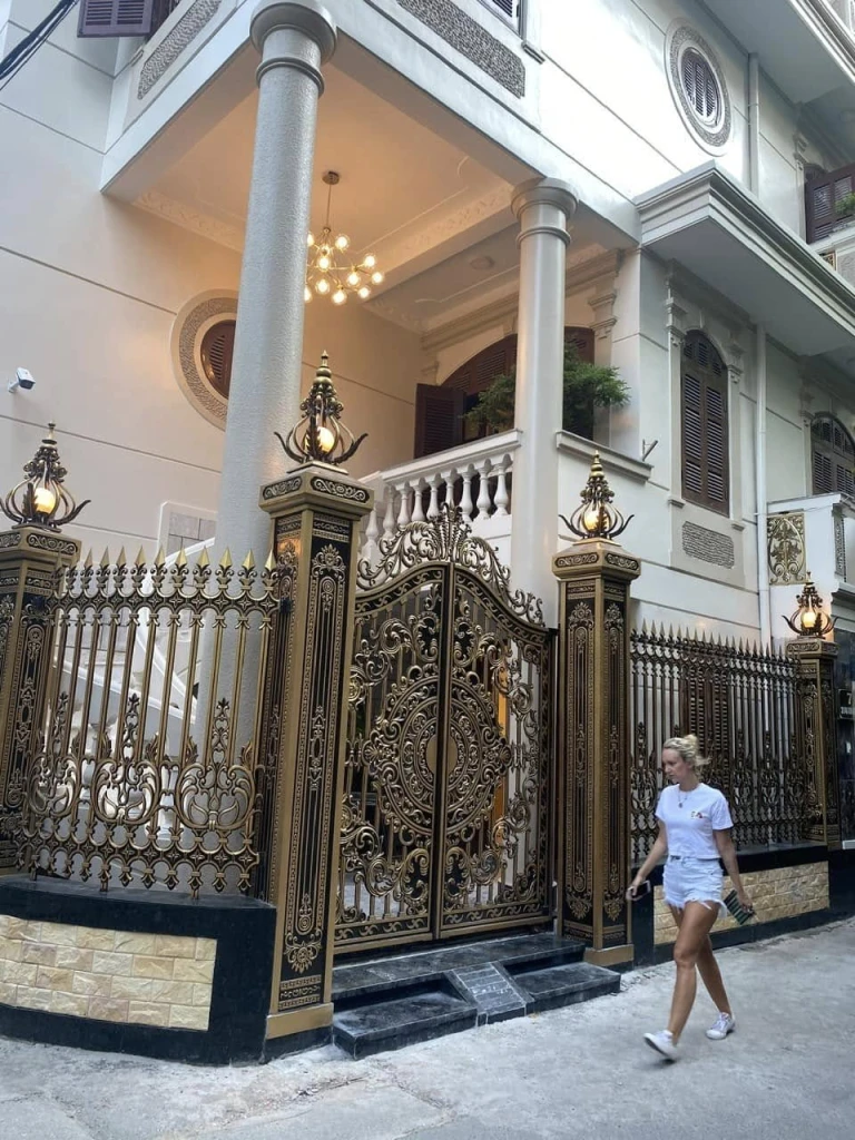 BIỆT THỰ , NGÕ 31 XUÂN DIỆU, TÂY HỒ-KD-Ô TÔ-TM: 80/100M X5T, MT 9M, GIÁ 47,9 TỶ