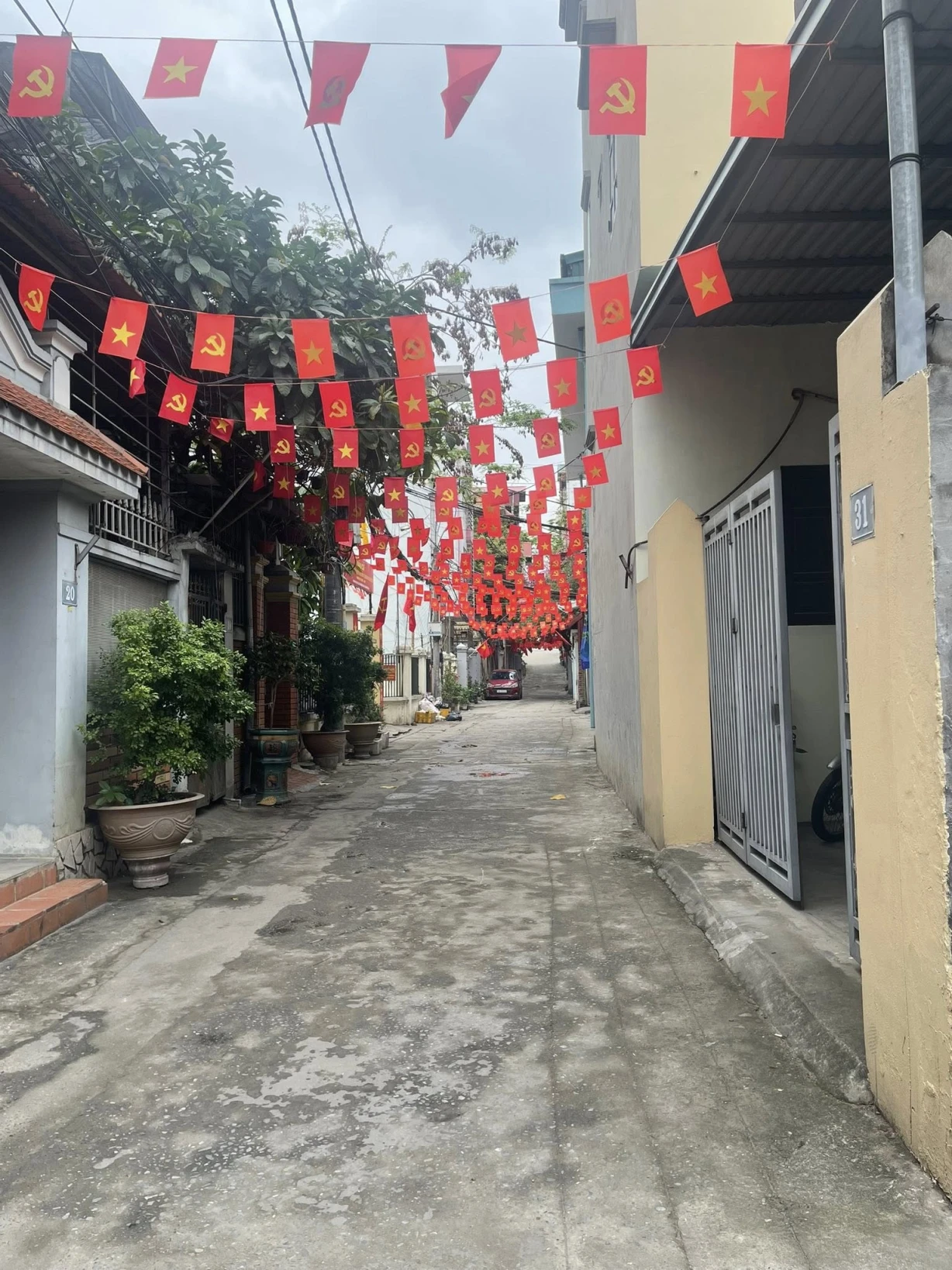 ĐẤT, PHỐ THỤY PHƯƠNG, TỪ LIÊM-KD-Ô TÔ:51M, MT 4,7M, GIÁ 8,7 TỶ