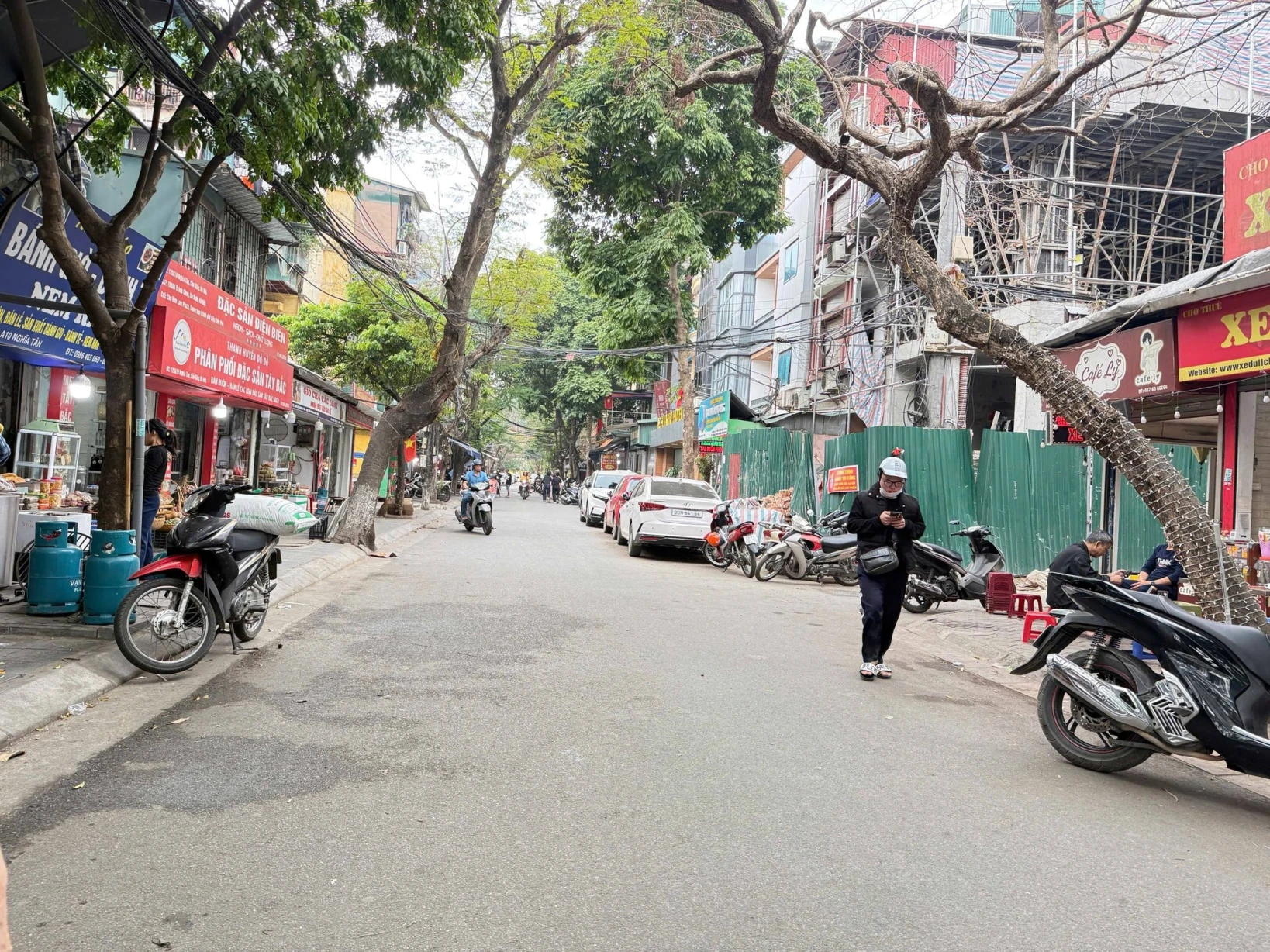 NHÀ NGÕ 385, HOÀNG QUỐC VIÊT, CẦU GIẤY-VỈA HÈ-KD-Ô TÔ: 46/56M X3T, MT 3,8M, GIÁ 23,8 TỶ