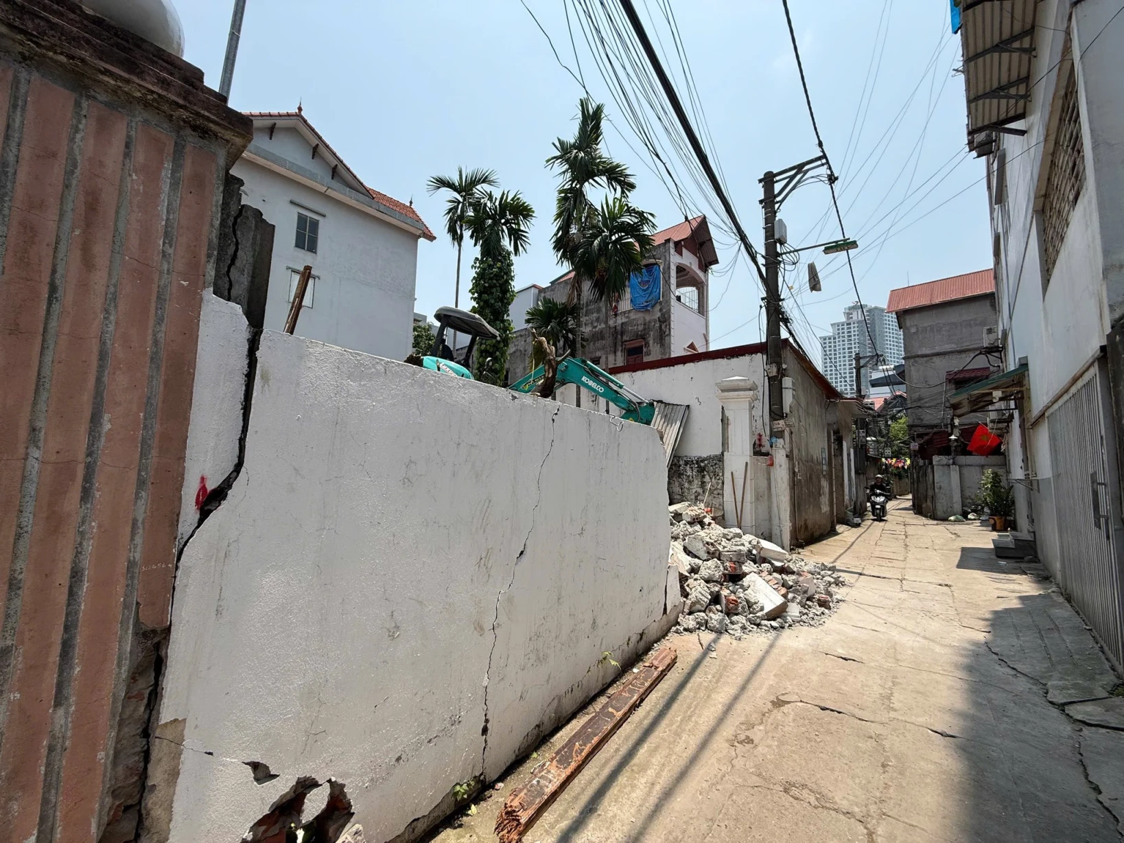 MẢNH ĐẤT,NGÕ 521, AN DƯƠNG VƯƠNG, TÂY HỒ: 71M, MT 4,7M, GIÁ 12,4 TỶ.