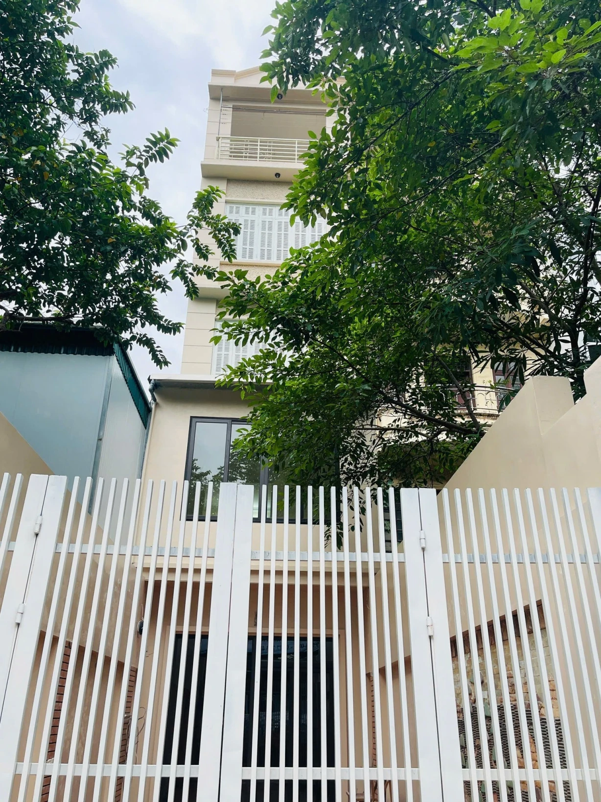 NHÀ NGÕ 376, ĐƯỜNG BƯỞI, BA ĐÌNH-KD-Ô TÔ:123M X5T, MT 4,4M, GIÁ 30,5 TỶ NHÀ NGÕ 376, ĐƯỜNG BƯỞI, BA ĐÌNH-KD-Ô TÔ:123M X5T, MT 4,4M, GIÁ 30,5 TỶ