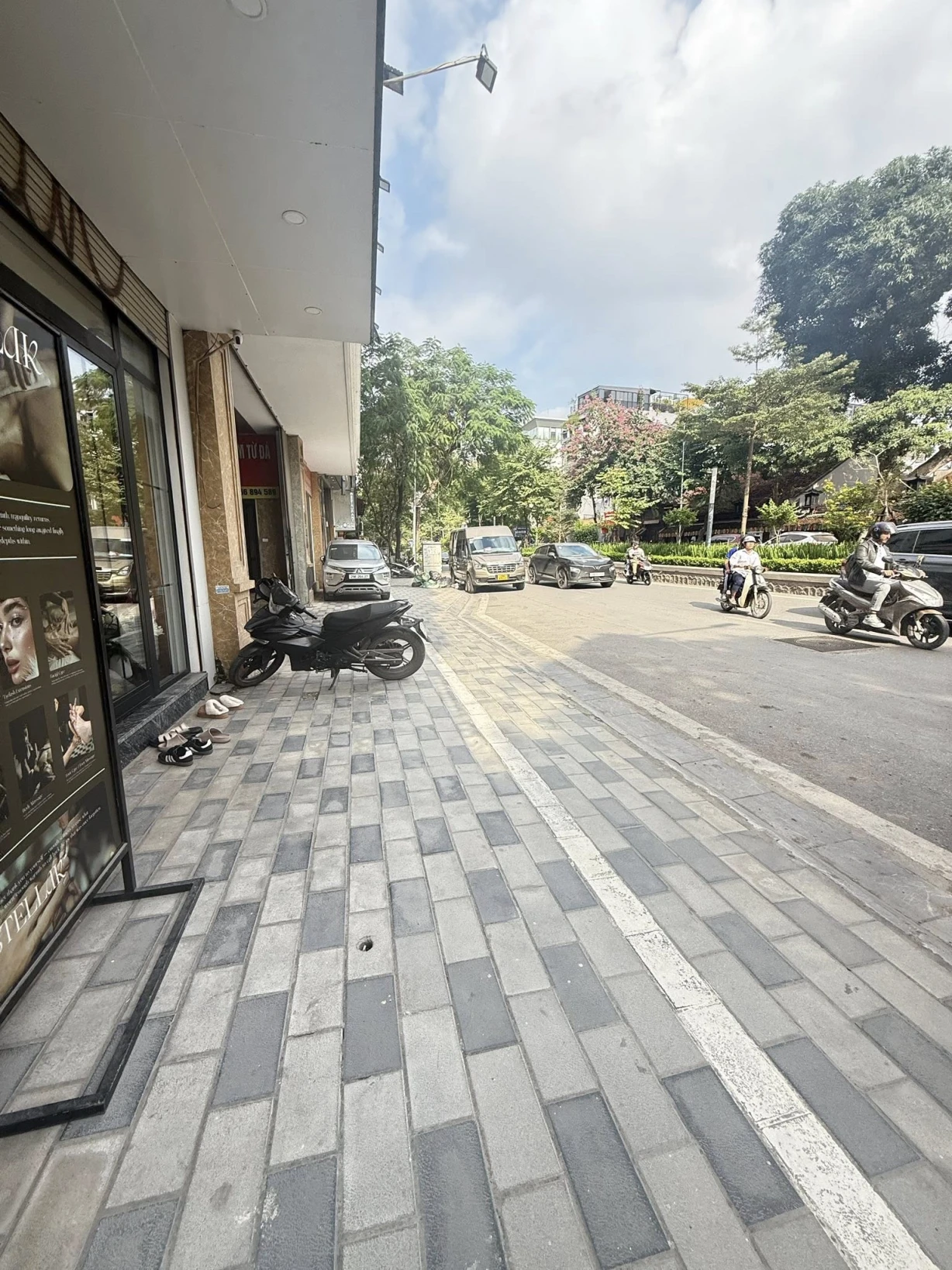 MẶT PHỐ, LẠC LONG QUÂN, XUÂN LA, TÂY HỒ-VỈA HÈ-KD- Ô TÔ:38M X5T, MT 4,1M, GIÁ 30,5 TỶ.