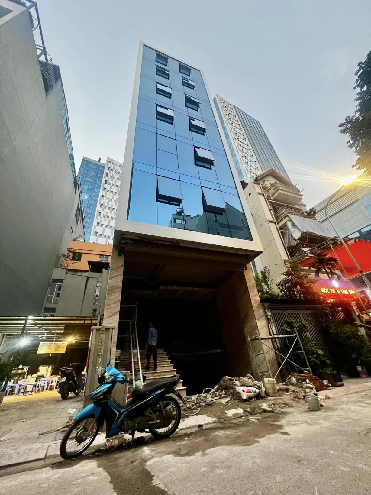 TÒA OFICE,NGÕ 603, LẠC LONG QUÂN, TÂY HỒ-VỈA HÈ-KD:108/118M X10T, MT 6M, GIÁ 79 TỶ.