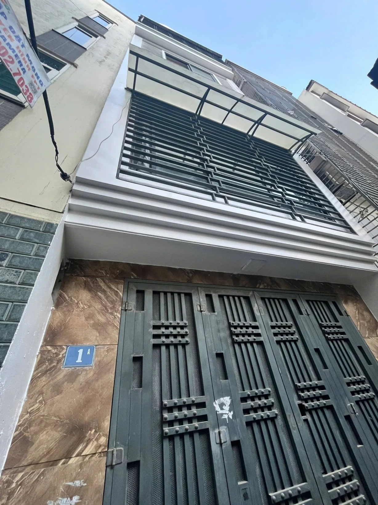 NHÀ NGÕ 28, XUÂN LA, TÂY HỒ: 40M X5T, MT 4,2M, GIÁ 12,4 TỶ.