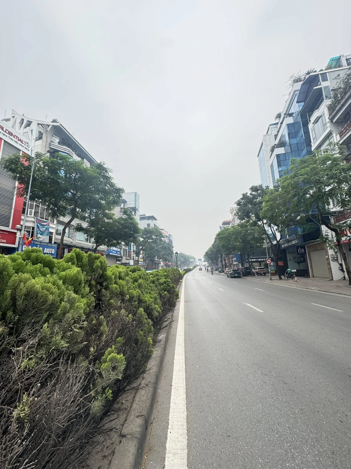 MẢNH ĐẤT, MẶT PHỐ NGUYỄN VĂN CỪ, LONG BIÊN-VẢI HÈ-KD-Ô TÔ:850M, MT 10M, GIÁ 279 TỶ.