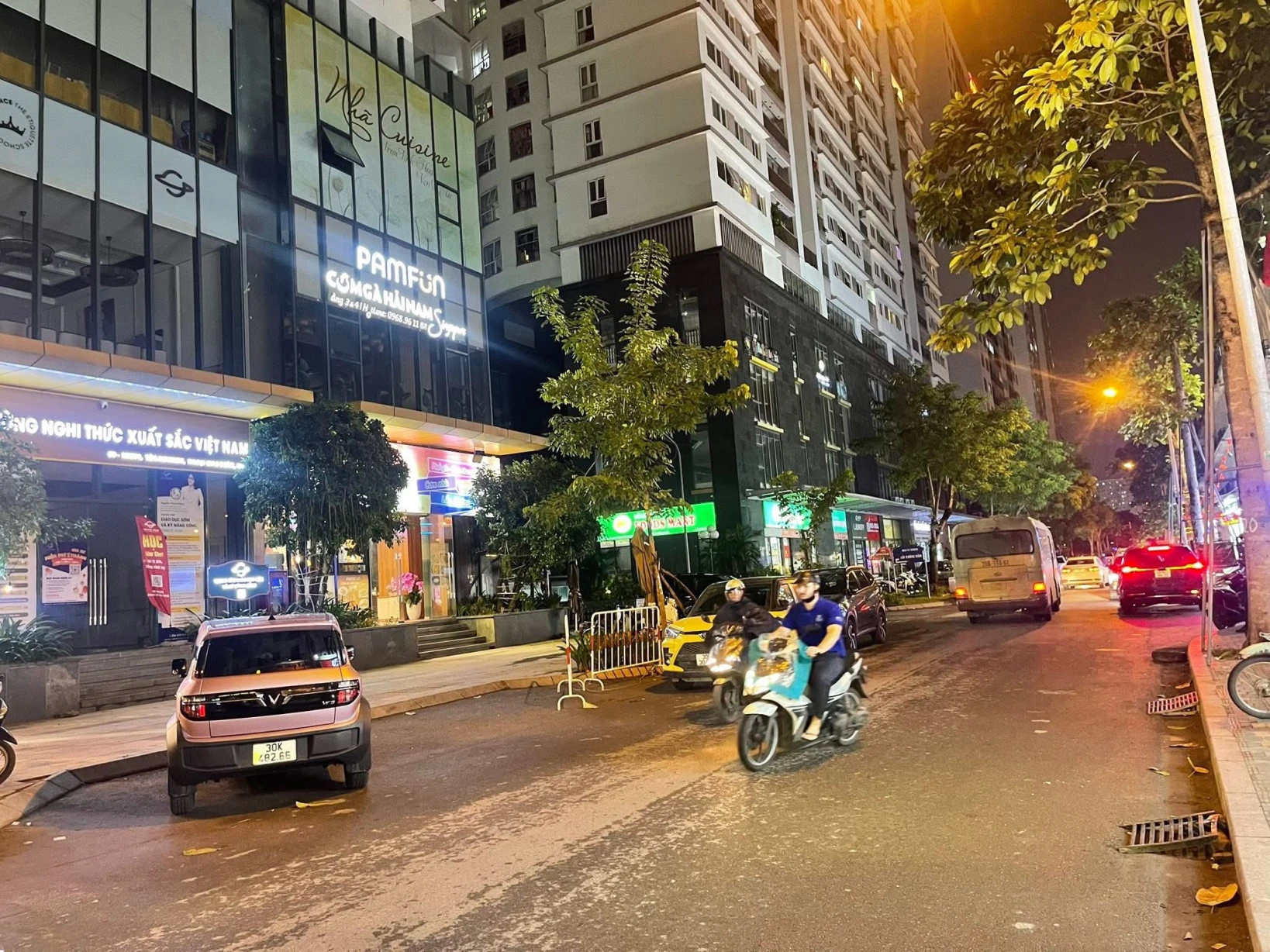 DUY NHẤT, NGOẠI GIAO ĐOÀN, XUÂN TẢO, TỪ LIÊM-VỈA HÈ-KD-Ô TÔ:120M X5T, MT6M, GIÁ 79 TỶ.