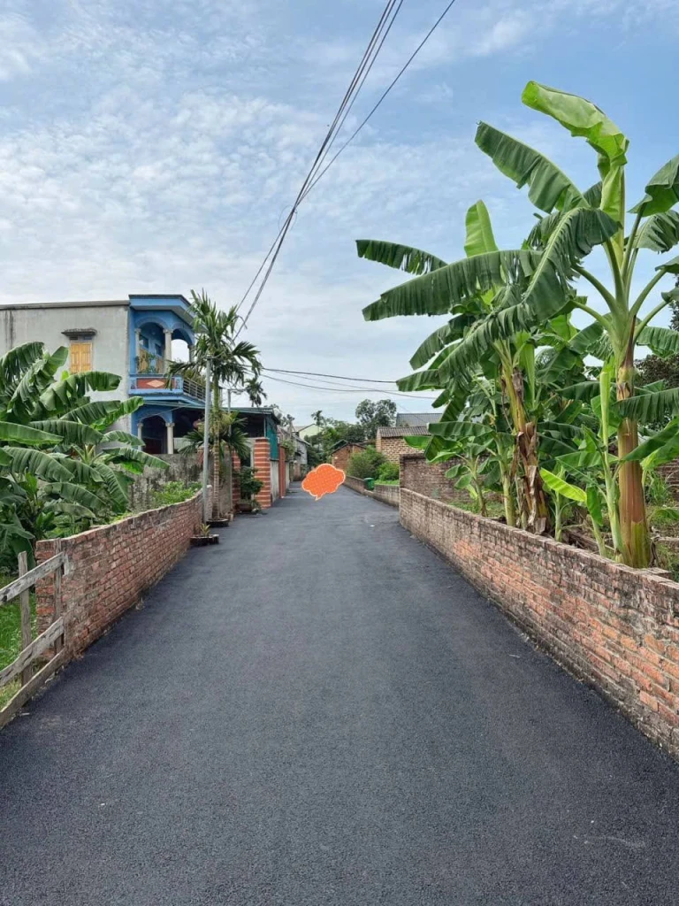 HƠN 2 TỶ SỞ HỮU NGAY LÔ ĐẤT DT 100M2, FULL THỔ CƯ, MT HƠN 6M TẠI CÁNH CHỦ BÌNH YÊN, SÁT CNC HÒA LẠC