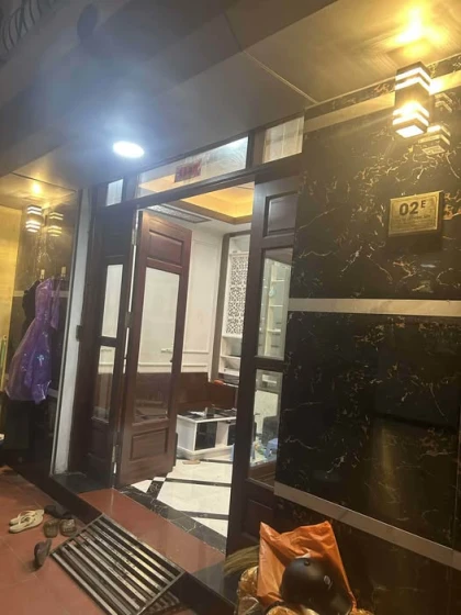 Chính chủ cần bán nhà 5 tầng xây mới 30m phương canh ,nam từ liêm