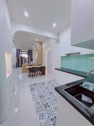 NHÀ ĐẸP FULL NỘI THẤT – HẺM LƯƠNG THẾ VINH, TP. BUÔN MA THUỘT