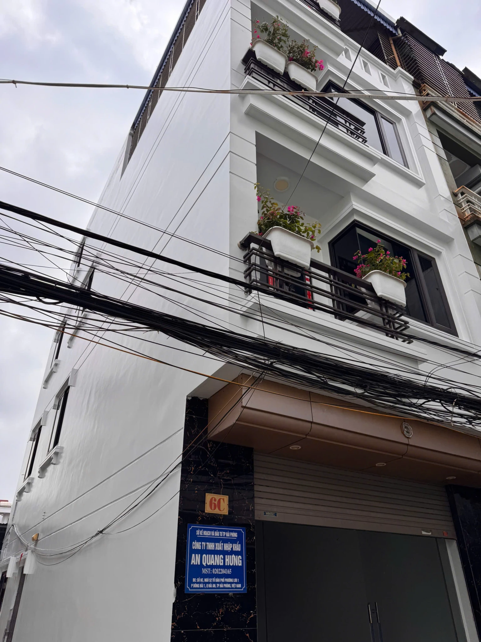 Bán nhà 4 tầng lô góc Phương Lưu Đông Hải – 54m2 – garage ô tô – 2 mặt thoáng – gần BigC – giá 4.65 tỷ