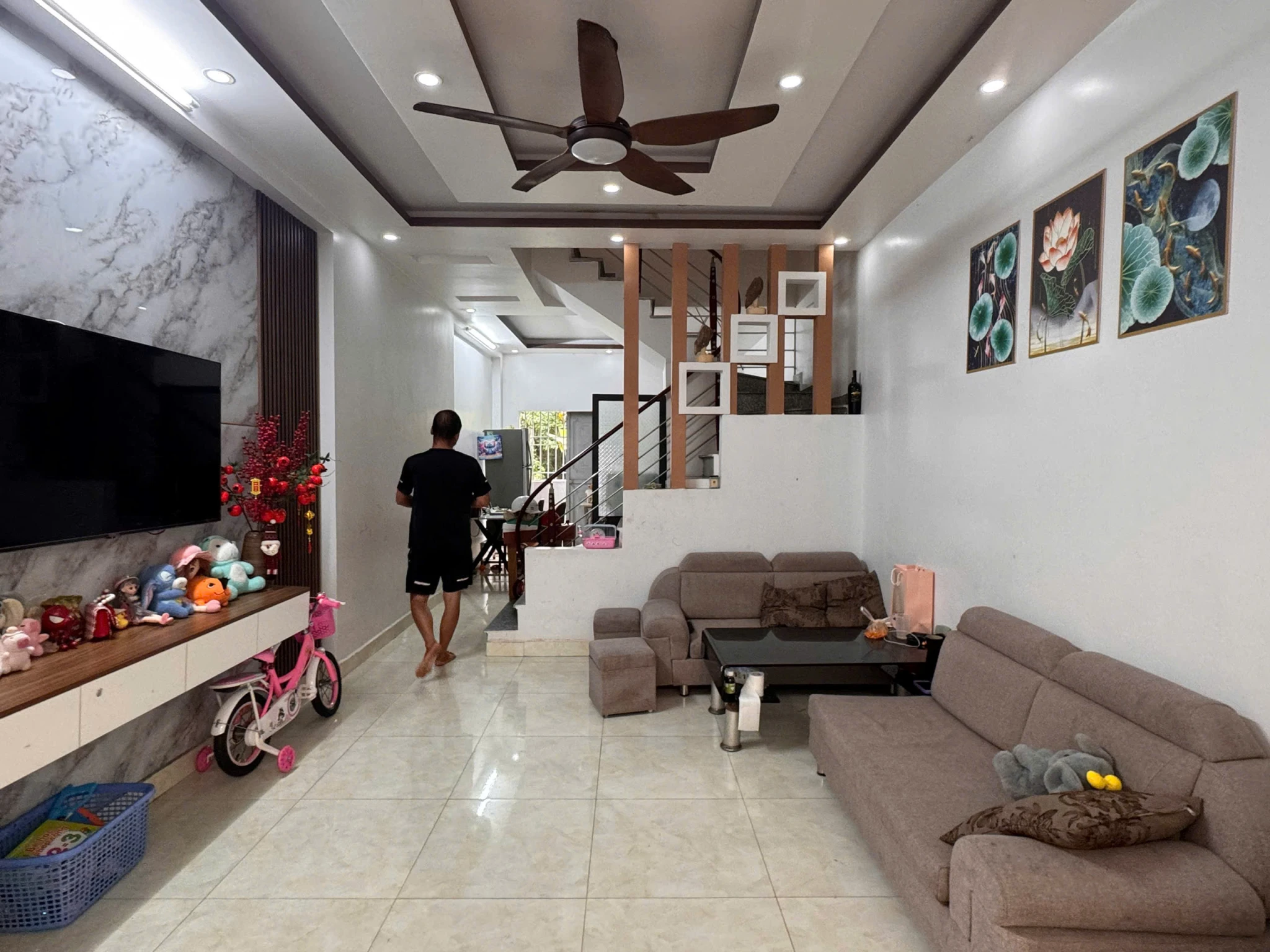 Bán Nhà 3 Tầng Tiền Phong - Chợ Hoa Lũng: 41m2 Vuông Đét, Giá Rẻ Chỉ 2.75 Tỷ