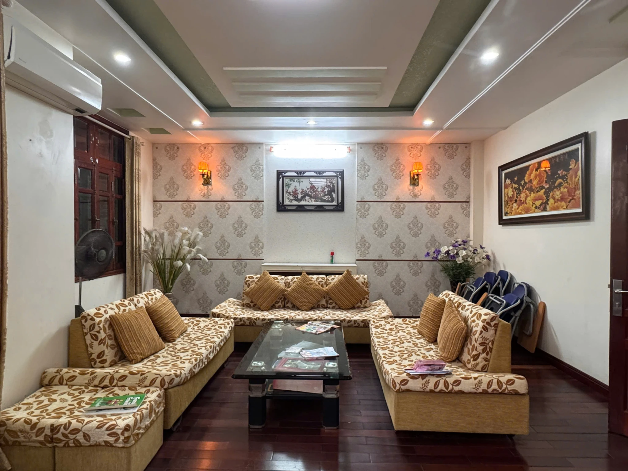 Bán Biệt Thự Cổ Điển Vườn Hồng 150m2 – Mặt Tiền 7.5m, Đường Rộng 7m