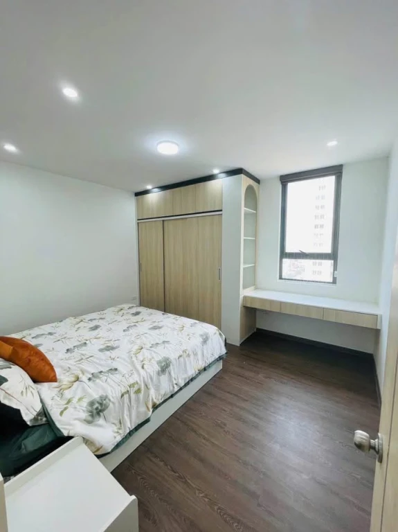 CHỦ CẦN TIỀN CHO CON DU HỌC BÁN GẤP