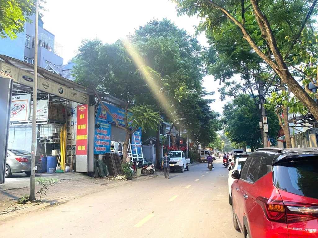 Bán nhà 7 tầng mặt phố Đõ Nhuận Ngoại Giao Đoàn Hà Nội 50 tỷ. Mặt tiên hơn 8m, vỉa hè rộng
