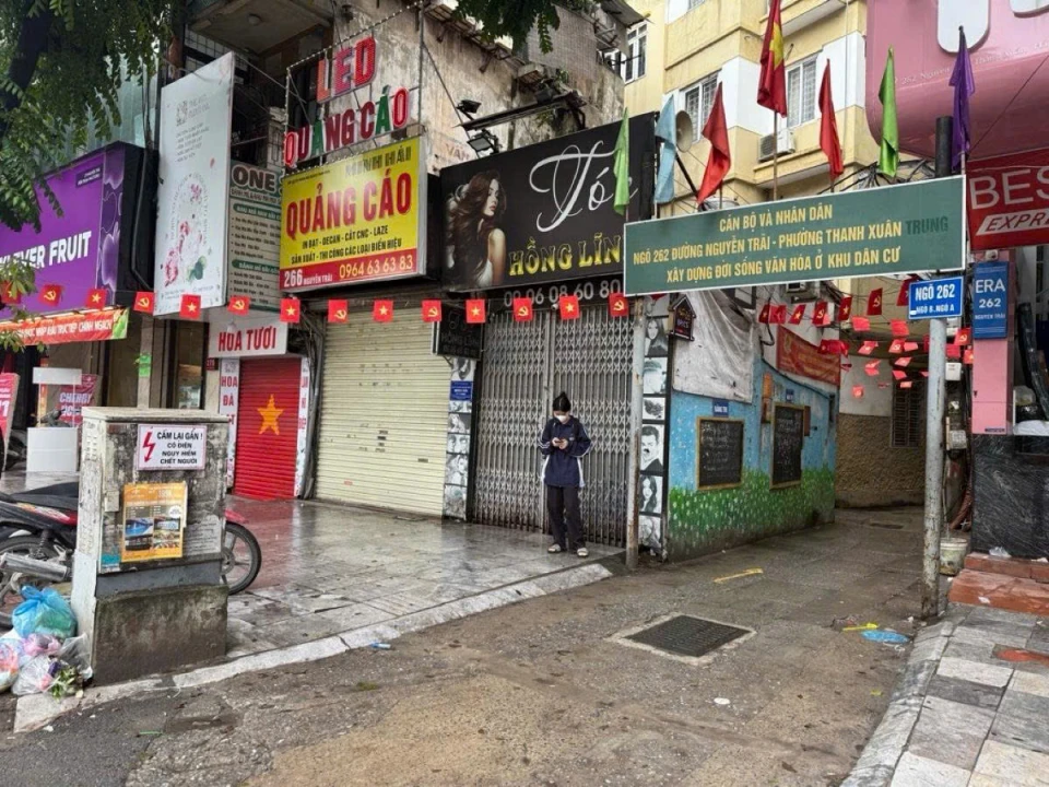 Giảm chào giá rẻ ngõ 262 Nguyễn Trãi Thanh Xuân Hà Nội 17 tỷ. 7 tầng thang máy mặt tiền rộng 7,5m DT 80m2,