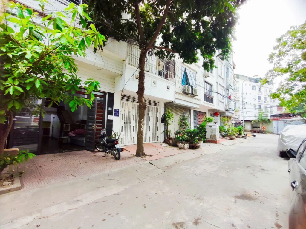 BÁN NHÀ ĐẸP XA LA – HÀ ĐÔNG, Ô TÔ , 5 TẦNG – 5 NGỦ, DIỆN TÍCH 50M² – GIÁ CỰC TỐT