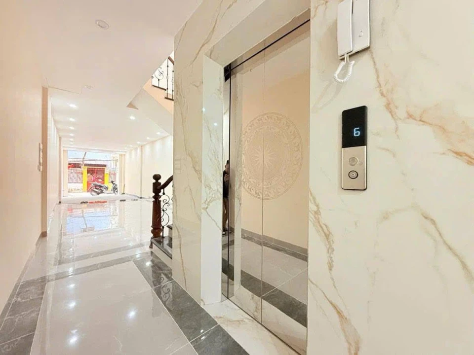Võ Chí Công Bán nhà 6T thang máy 58m² MT 3.8m – Giá chào 15.35 Tỷ Tây Hồ