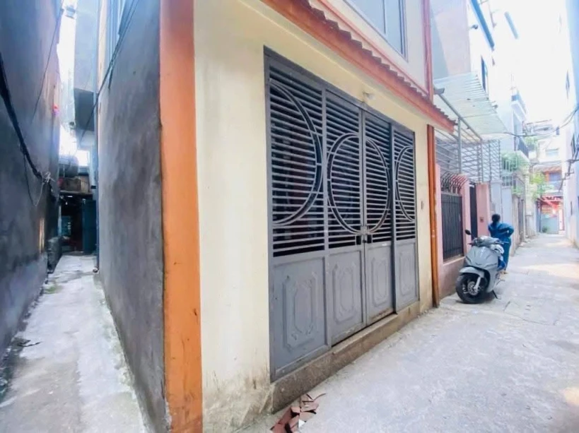 Hạ Yên Quyết –BÁN NHÀ 5TẦNG LÔ GÓC – 35M² – MT 4.1M – 9.5 TỶ  CẦU GIẤY