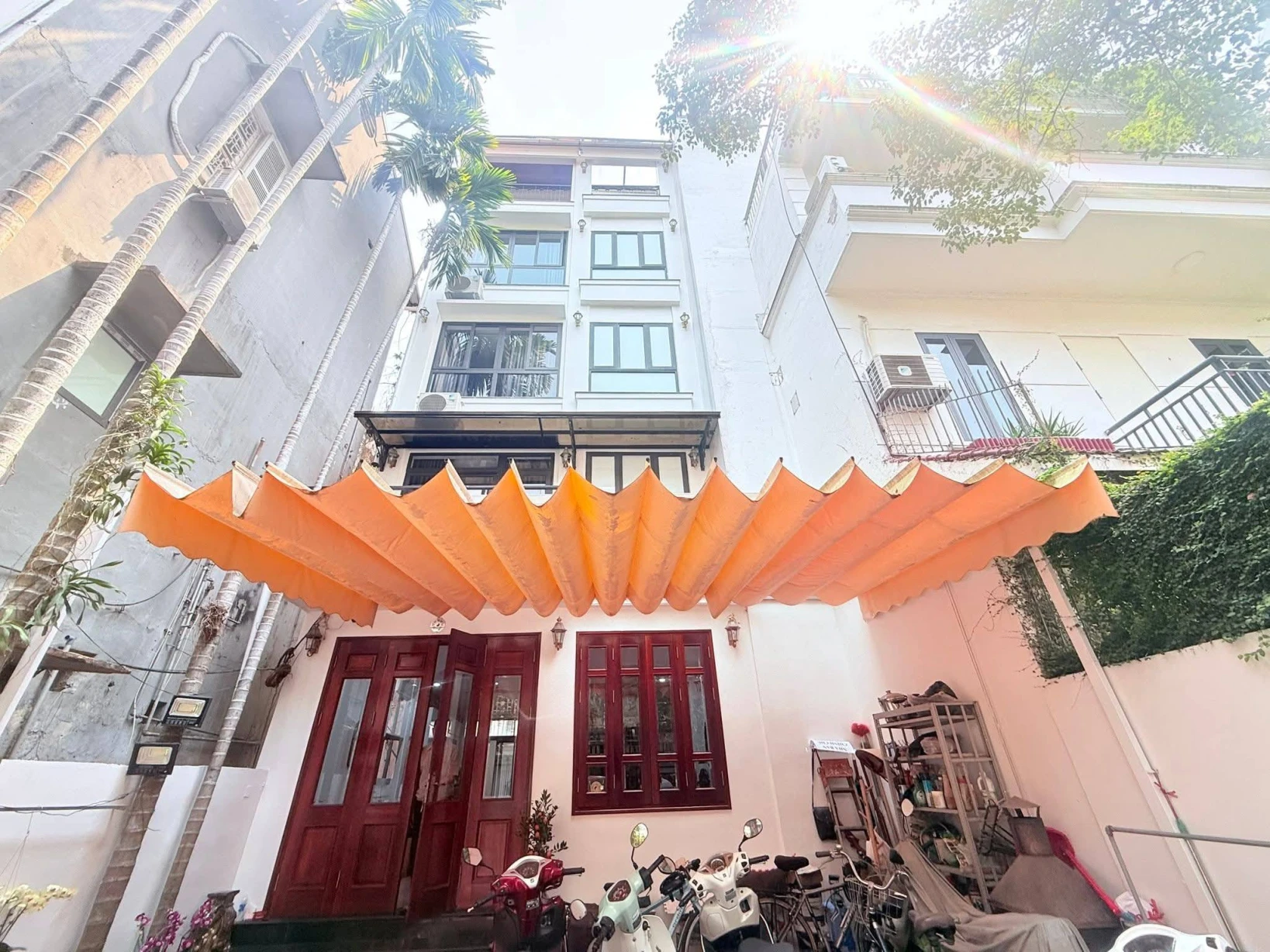 Bán Biệt thự sân vườn Trích Sài 5Tầng 95m² MT 5.5m – Giá chào 46 Tỷ