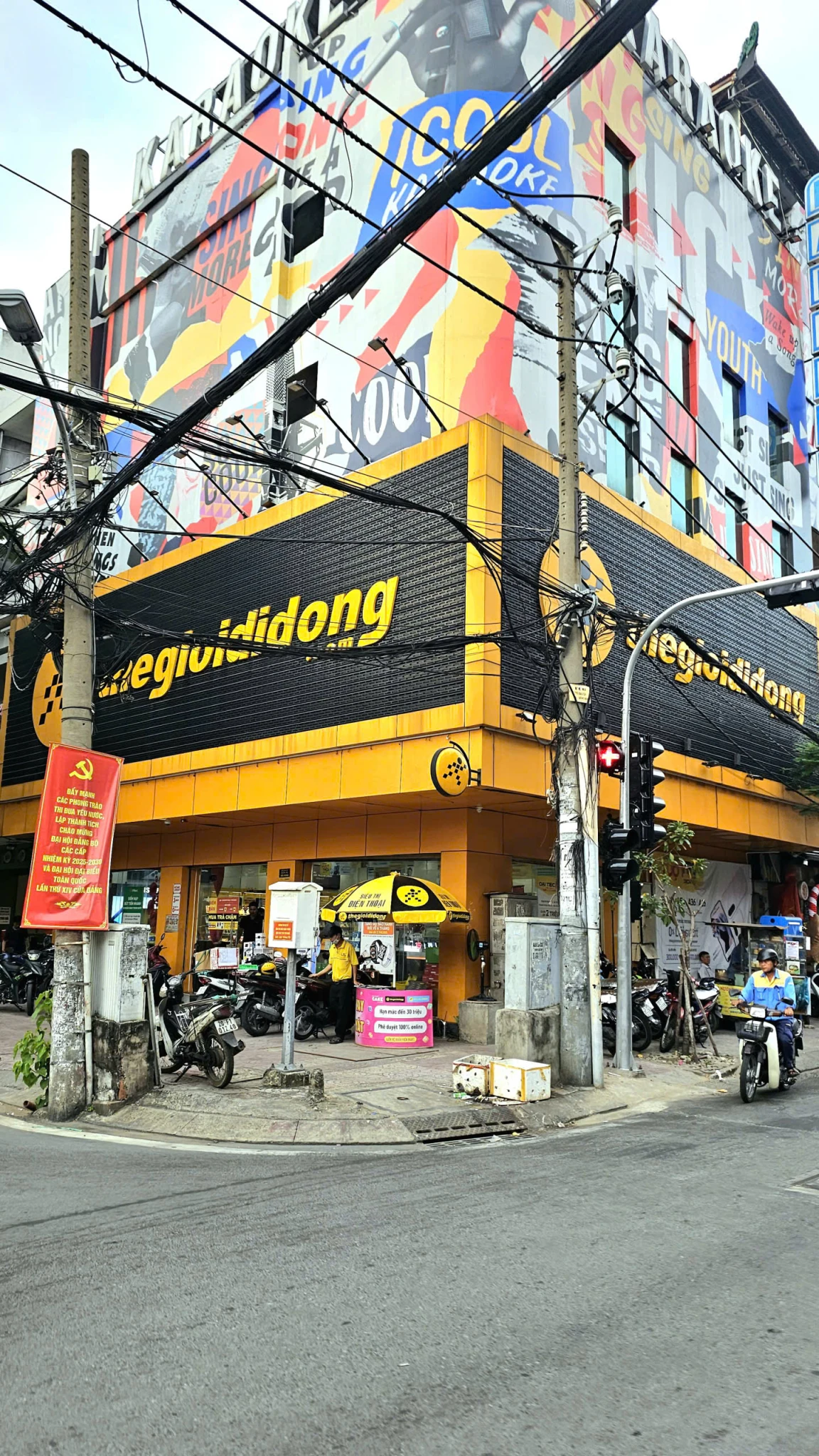 Bán gấp nhà mặt phố 307/23 Bàu Cát, Tân Bình, DT 133m², 2 tầng, 2PN, Sổ Hồng, 15 tỷ. LH 0898333313