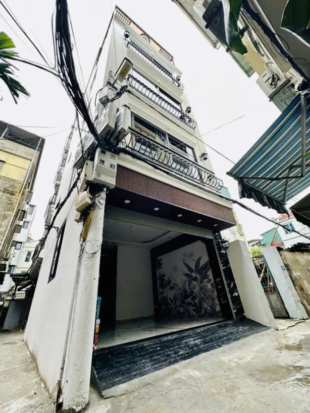 BÁN NHÀ THƯỢNG THANH LONG BIÊN 35M2 6 TẦNG.