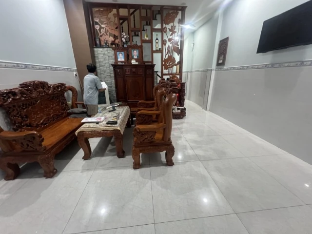 Bán nhà 3 tầng Đường Tam Châu Tam Bình Thủ Đức - 110m2  - Ngang 4.6m - Xe hơi vào nhà - Giá 7.7 Tỷ