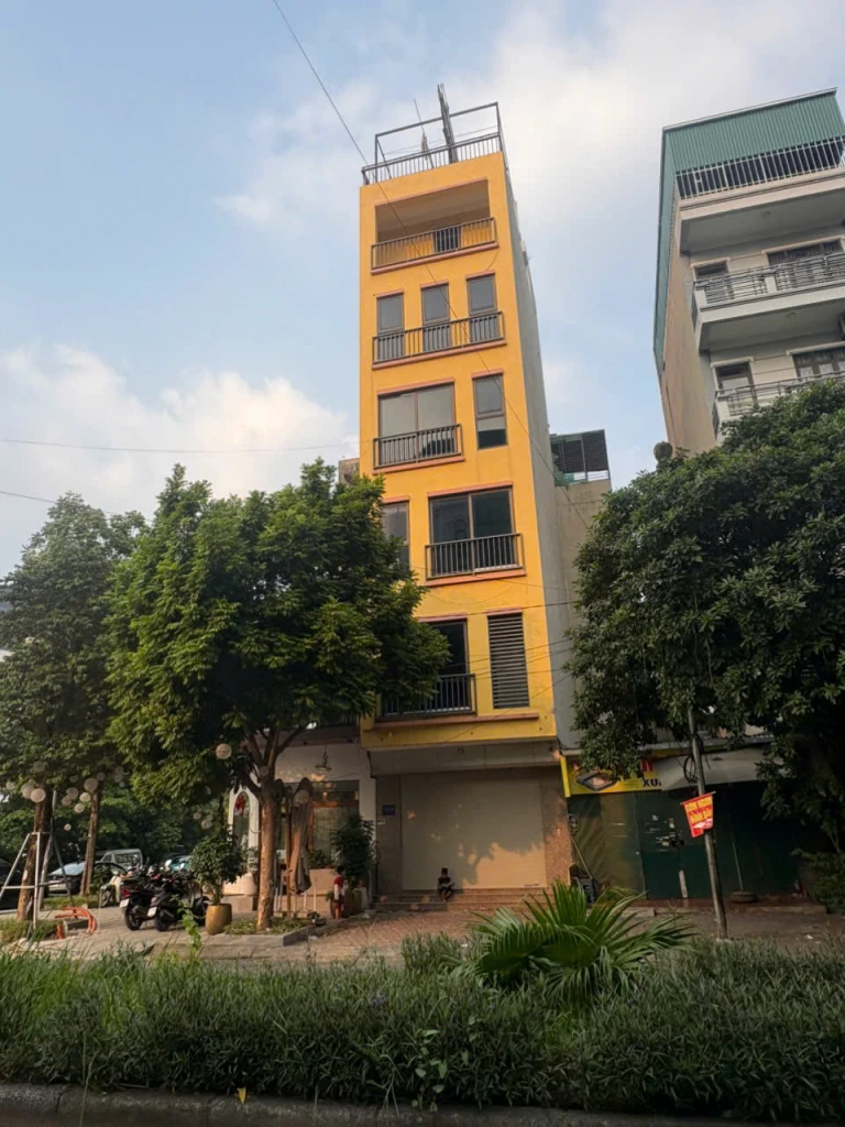 Chính chủ cho thuê nhà mặt phố 60m2 x 6 tầng gần cổng siêu thị Aeon Mall Hà Đông