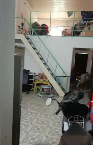 Cho thuê nhà cấp 4 cho thuê lâu dài, có gác xép, diện tích 60m2, gác xép 15m2 ở Thanh Lãm, Hà Đông