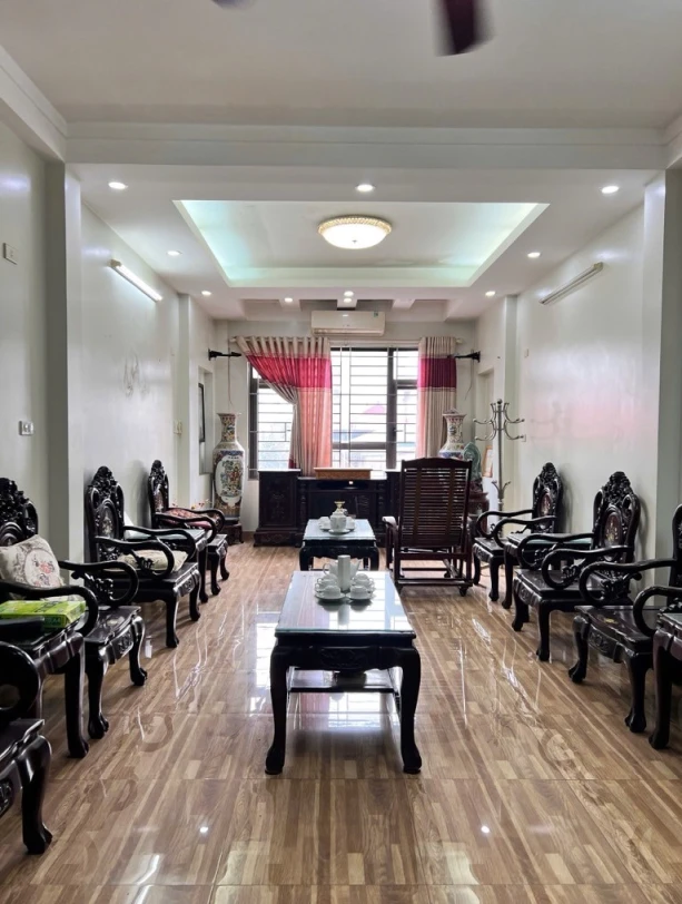 Bán nhà Nguyễn Chí Thanh_mặt ngõ ô tô tránh_thang máy_20m ra mặt phố_giá chào 65 tỷ