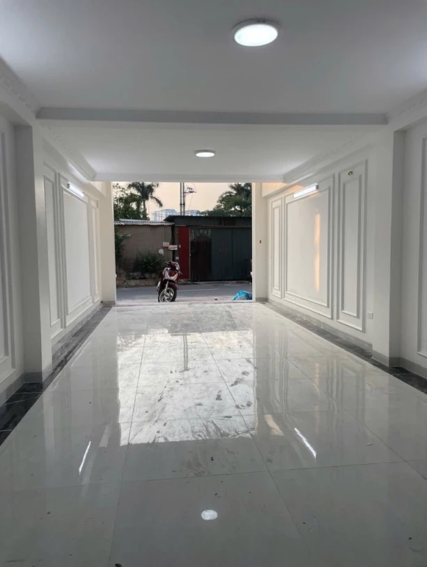 Bán nhà Nguyễn Chí Thanh_phân lô vỉa hè_6 tầng thang máy_ngõ kd ô tô tránh_40m2