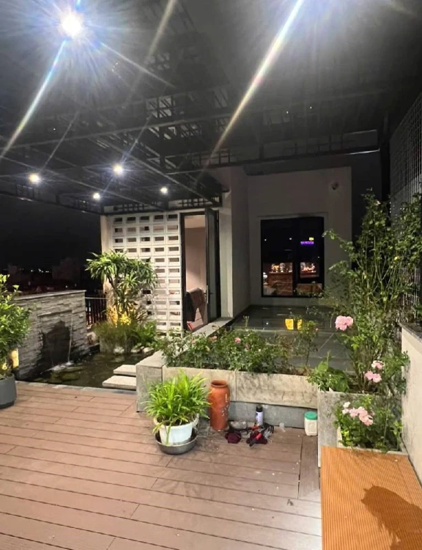 Bán nhà Đặng Tiến Đông_ô tô cất nhà_gần hồ Hoàng Cầu_mt rộng bề thế_82m2