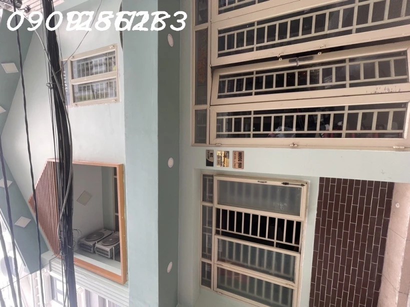 NHÀ ĐẸP-TT QUẬN 7- 2 TẦNG -60M2- NHỈNH 8 TỶ