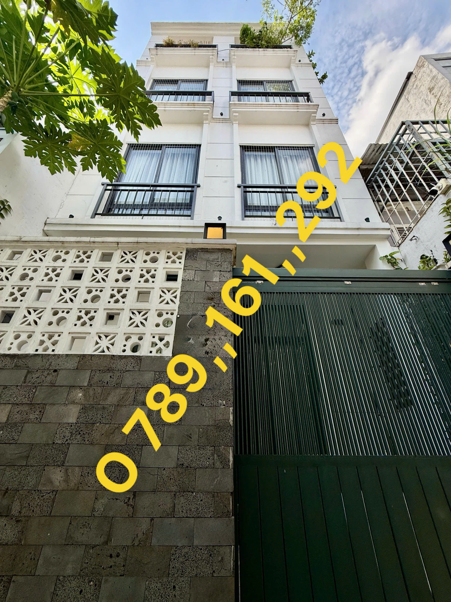 QUÁ MỆT VỚI KẸT XE -  Ở NGOẠI THÀNH - LÀM NỘI THÀNH - RINH NGAY SIÊU PHẨM NÀY CHO E HẠNH
—> 51m2 - 4 tầng - 5PN - 7 Tỷ6 QUÁ MỆT VỚI KẸT XE -  Ở NGOẠI THÀNH - LÀM NỘI THÀNH - RINH NGAY SIÊU PHẨM NÀY CHO E HẠNH
—> 51m2 - 4 tầng - 5PN - 7 Tỷ6