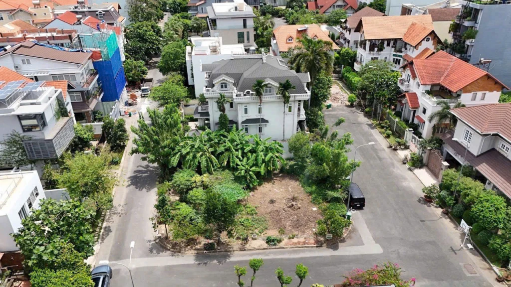 bán căn biet thự đường Nguyễn Văn Hưởng, Thảo Điền Q2