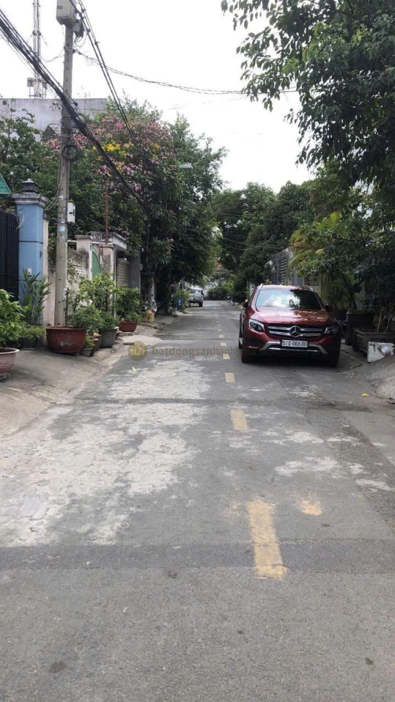 bán gấp bán lô đất 2200m2 đường 359, Đỗ Xuân Hợp - Phước Long B - Quận 9 - TPHCM.