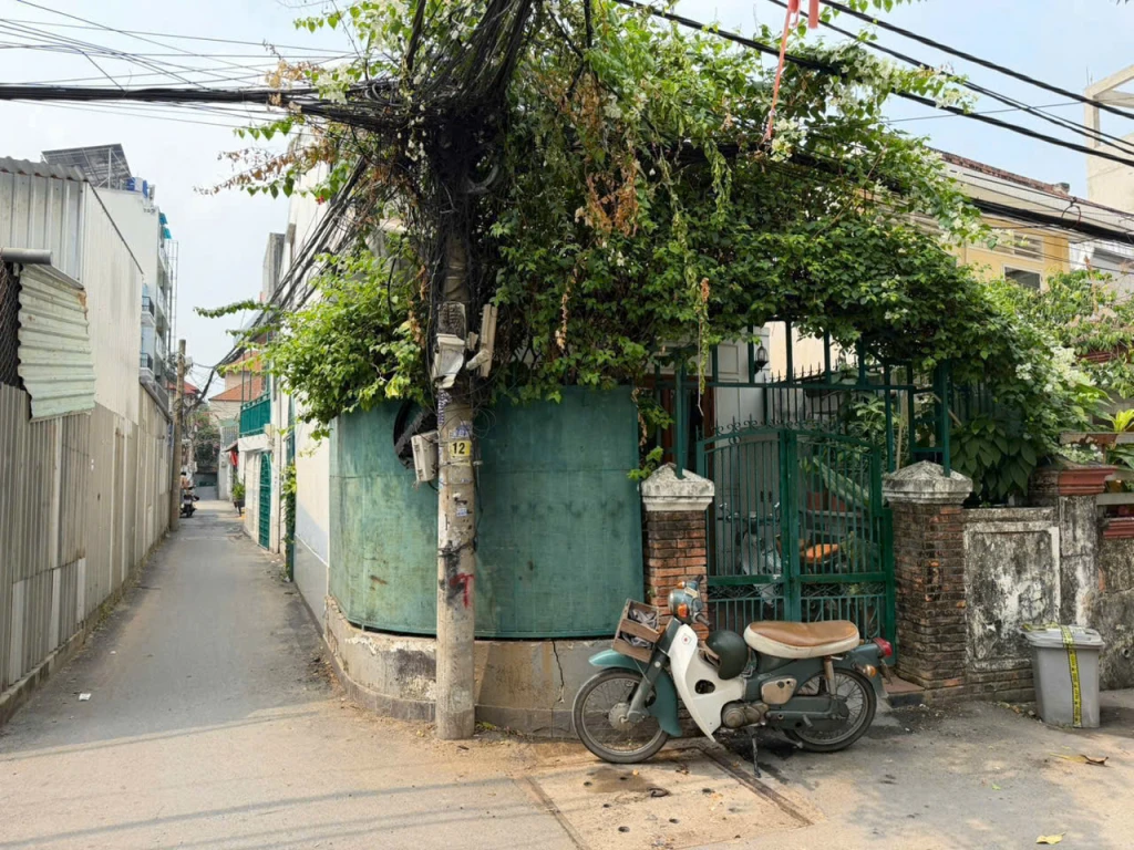 bán Căn góc nhà phố - 2 mặt tiềnng 61, phường An Khánh ( phường Thảo Điền - Q2