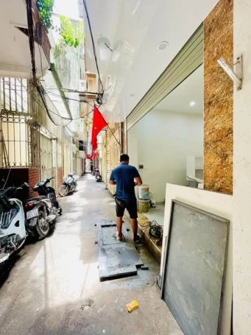 AN DUƠNG NHÀ MỚI ĐẸP Ở NGAY - TẶNG FULL NỘI THẤT - TT TÂY HỒ - 20M RA Ô TÔ TRÁNH - NGÕ THÔNG BA GÁC ĐUA.