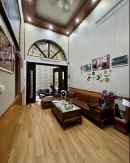 CHƯA ĐẾN 8 TỶ NHÀ PHỐ HỒNG HÀ 50M2 10M Ô TÔ 2 THOÁNG Ở NGAY
