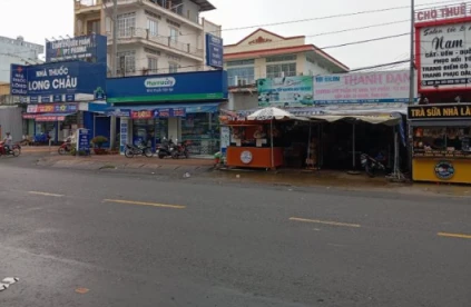 Bán nhà cấp 4 - 2 mặt tiền đường Trần Hưng Đạo đối diện Chợ Phường 7, TP Vị Thanh